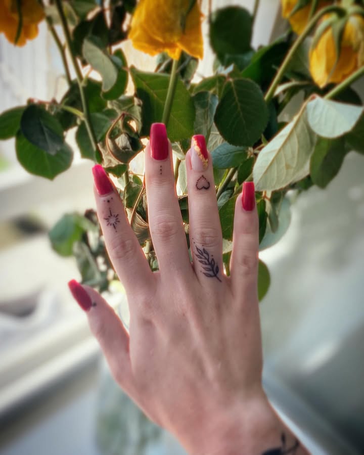 Tatouage floral delicat